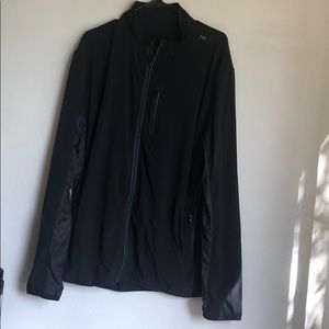 Lululemon wind breaker